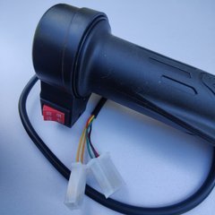 Ручка газу для електроскутера (права) з перемикачем на 2 положення